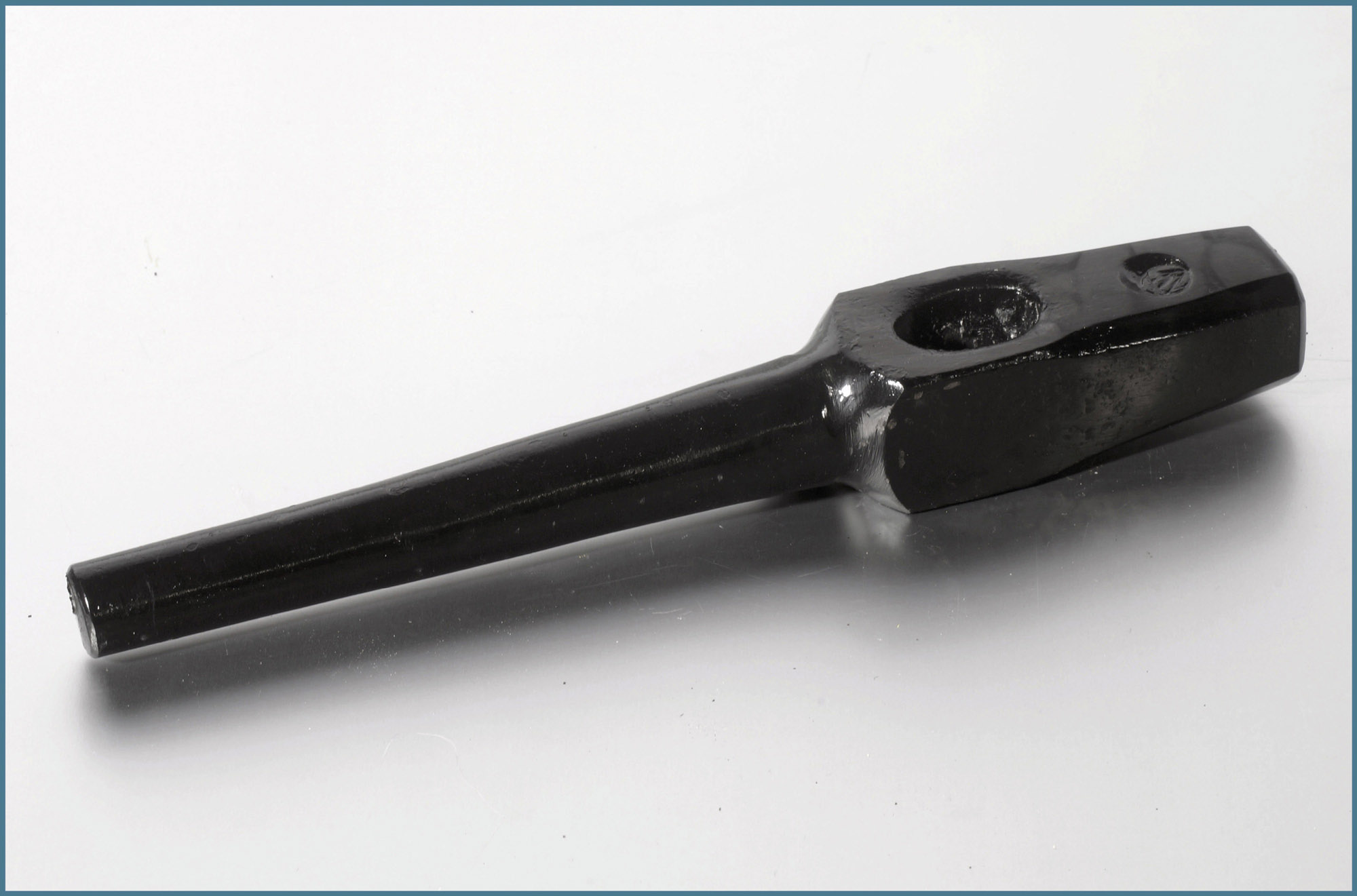 Durchreiber rund Schaft Länge 180mm (konisch 22x28mm)